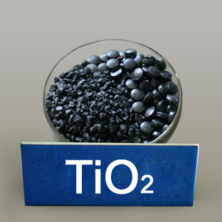 Titanium dioxid   (TiO2)